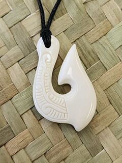 Bone Carving Matau Hook Pendant
