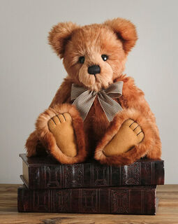 Griffiths by Charlie Bear